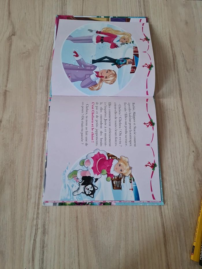 Livre Barbie, un merveilleux Noël comme neuf - photo numéro 3