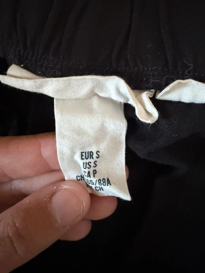 Lot de deux robes taille S en très bon état noir et orange H&M - photo numéro 4