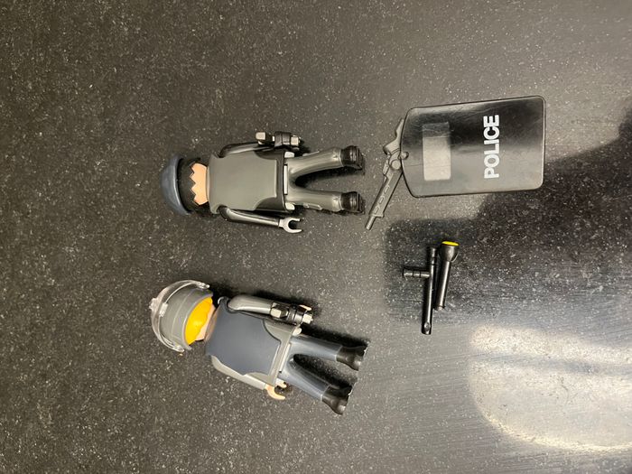 Playmobil Fourgon de police City Action - photo numéro 4