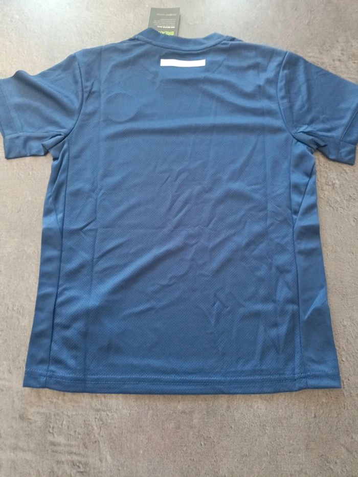 Tenue foot PSG Paris Saint-Germain bleu. T.24 - photo numéro 2