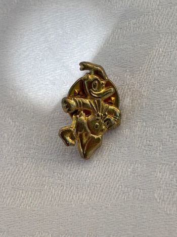 Pin’s Donald Doré – Disney Collector Vintage