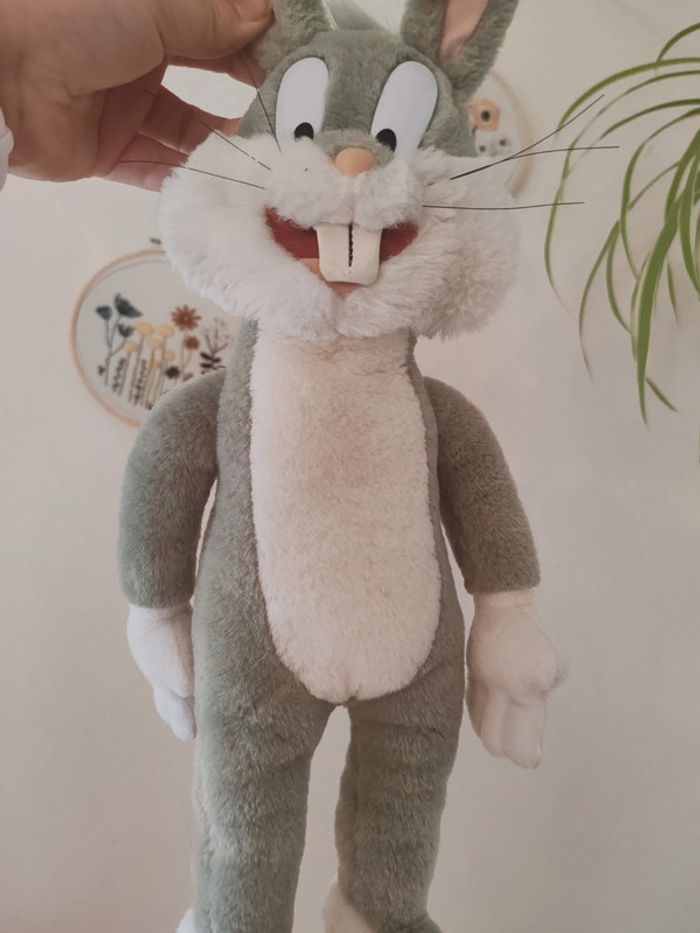 Peluche bugs bunny - lapin des Looney tunes - photo numéro 3