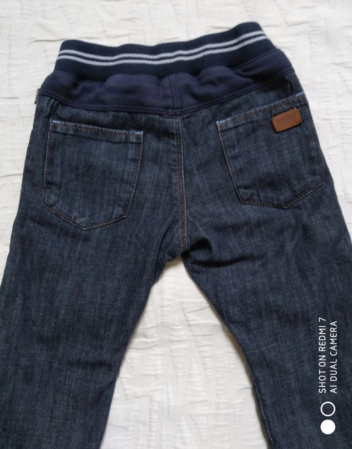 Hugo Boss pantalon Jean 18 mois - photo numéro 2