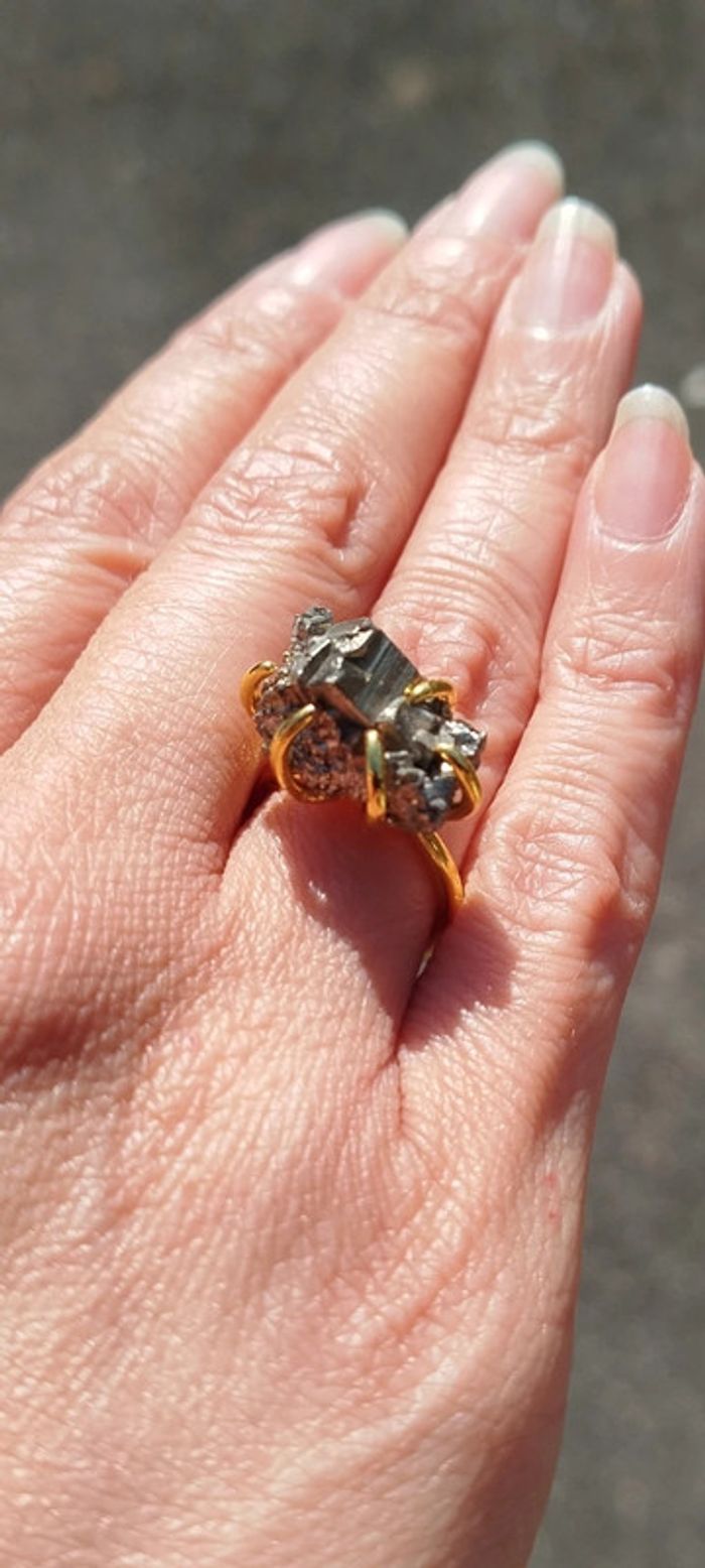 Magnifique 🎀 bague Unique en Pyrite Naturelle - photo numéro 4