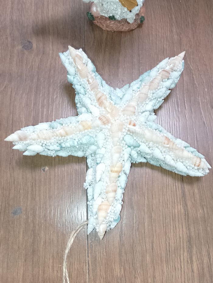 Etoile de mer en coquillages en perle à suspendre - photo numéro 3