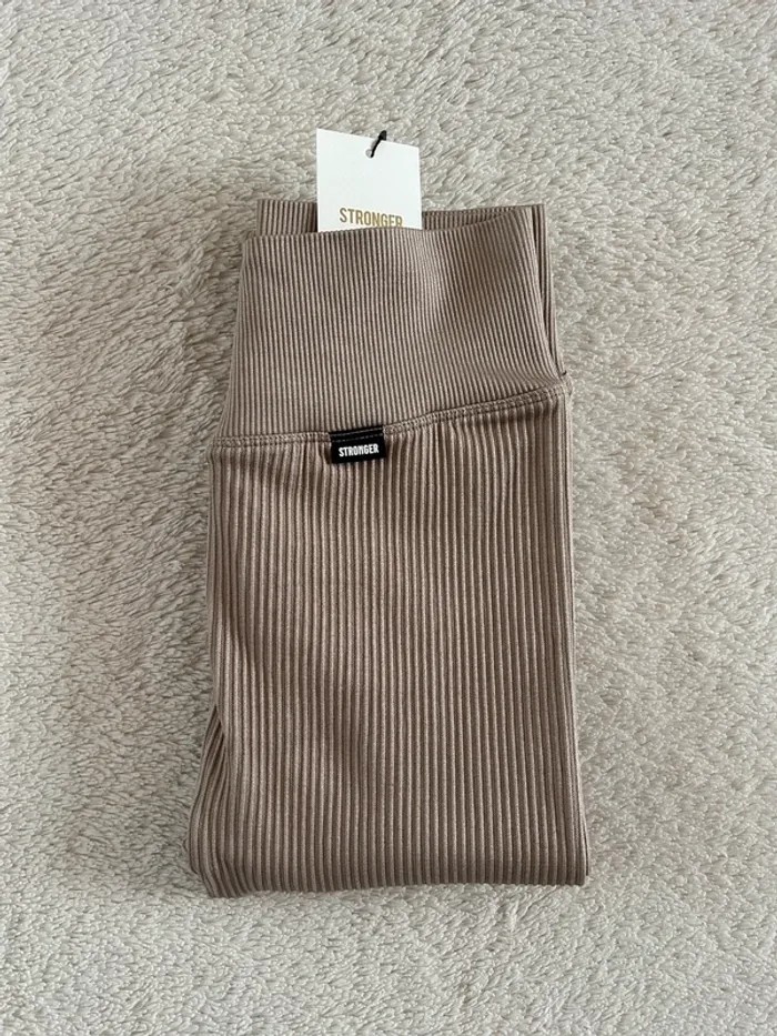 Legging Stronger - photo numéro 5