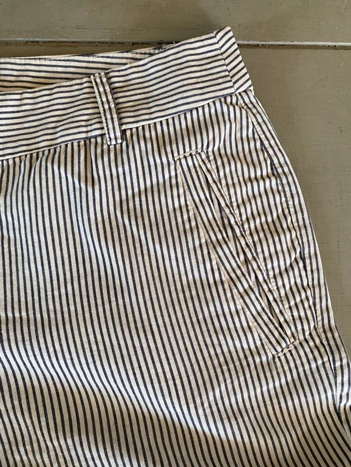 Short Bermuda J.Crew blanc et bleu marine à rayures taille 2 - photo numéro 4