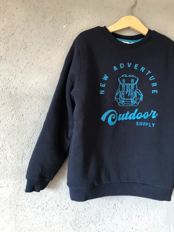 Sweat tres chaud Cyrillus 10ans 🚗 - photo numéro 5