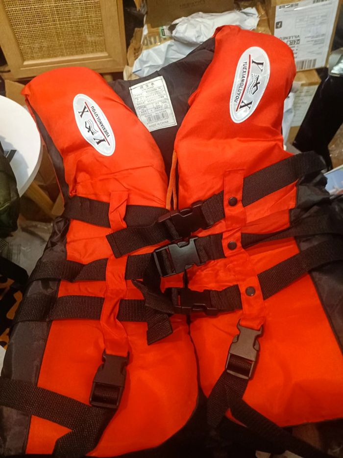 Gilet de sauvetage l/xl rouge neuf - photo numéro 2