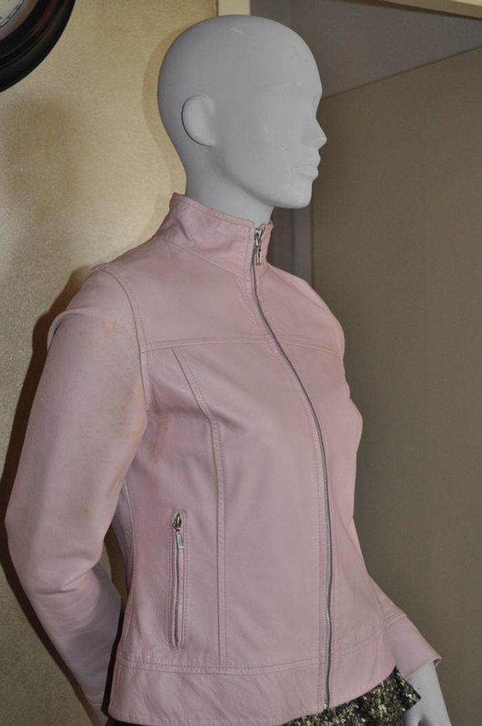 Veste en cuir rose pâle - photo numéro 8