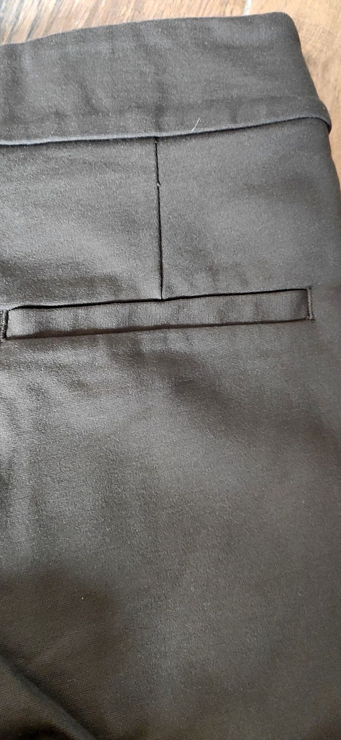 Pantalon moulant - photo numéro 4