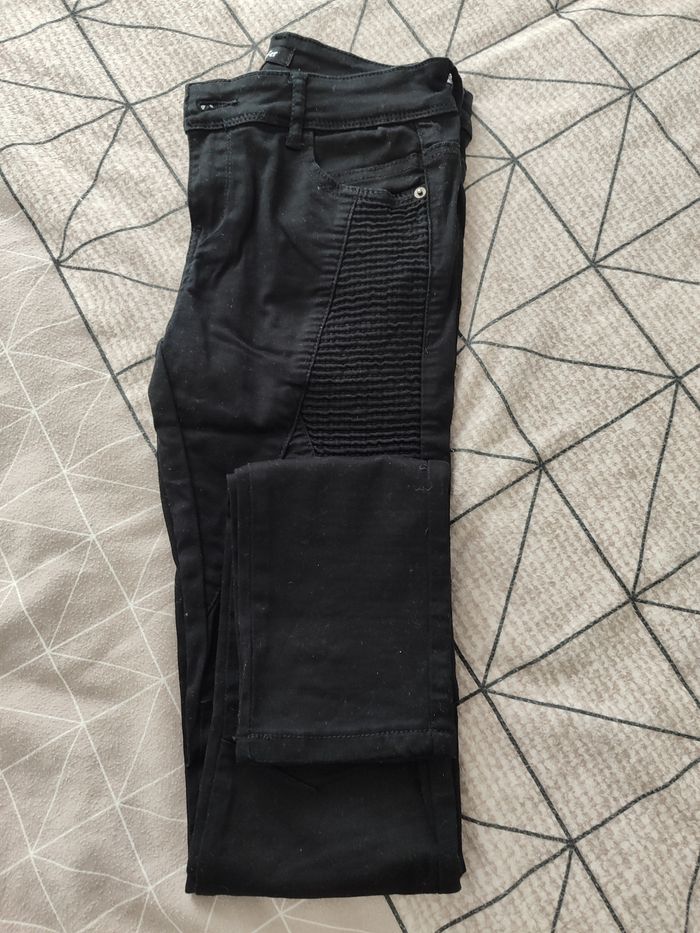 Pantalon noir - photo numéro 2
