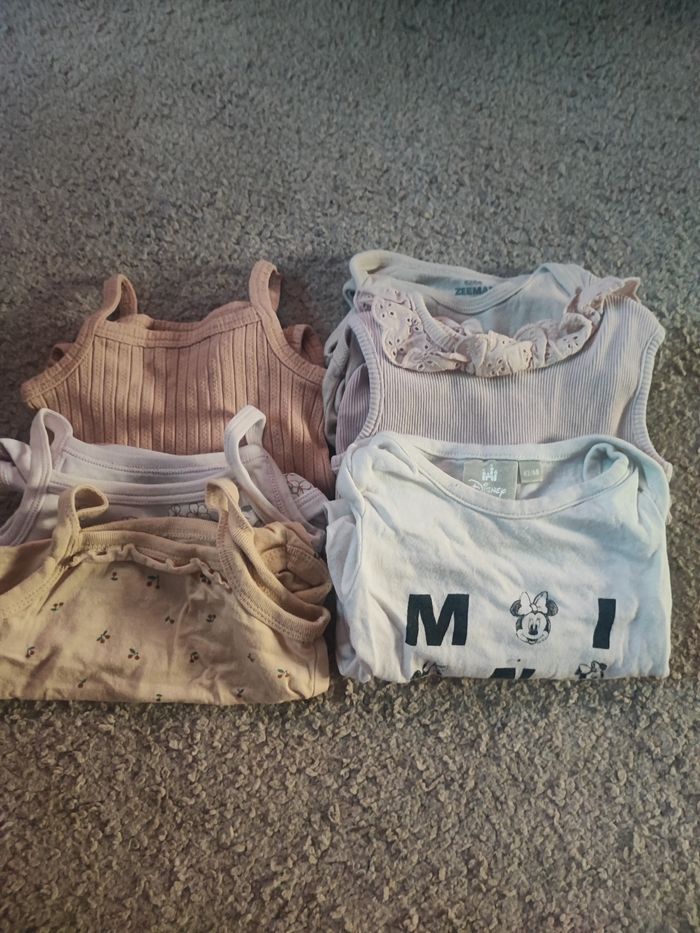 Lot de vêtements bébé 6 mois - photo numéro 2