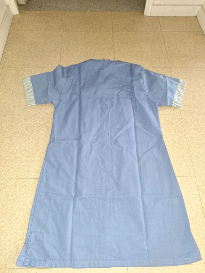 Blouse très bon état - photo numéro 8