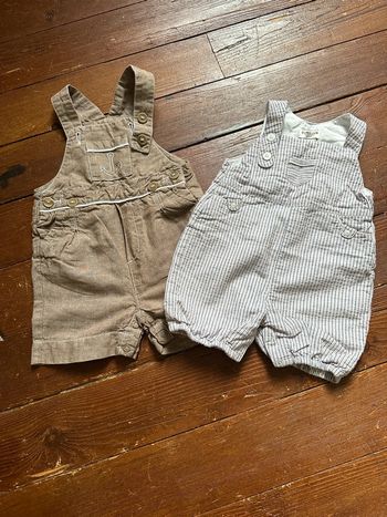 Lot 2 salopettes Jacadi et Cyrillus 6 mois