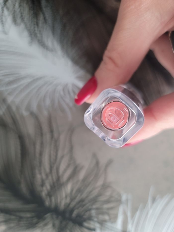 Lot Rouge a lèvres L'oreal neuf - photo numéro 2