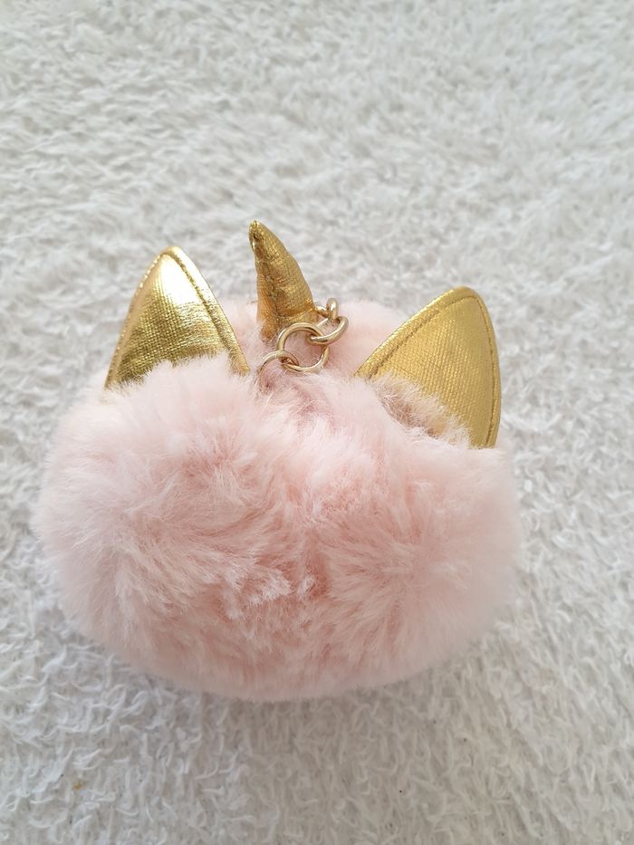 Porte cles rose licorne doré - photo numéro 4