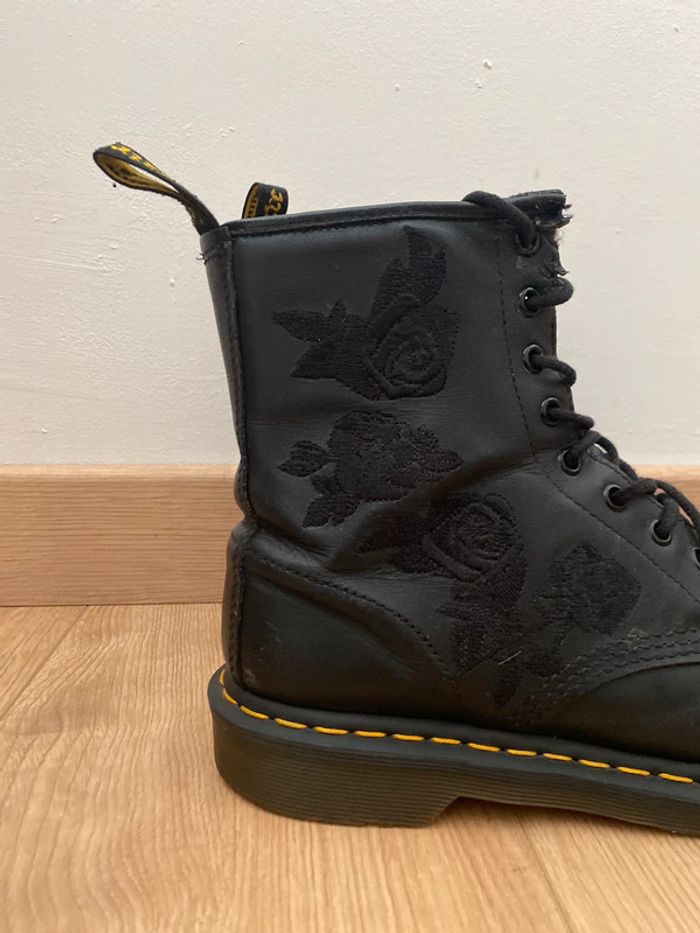 Dr Martens roses noires - photo numéro 3