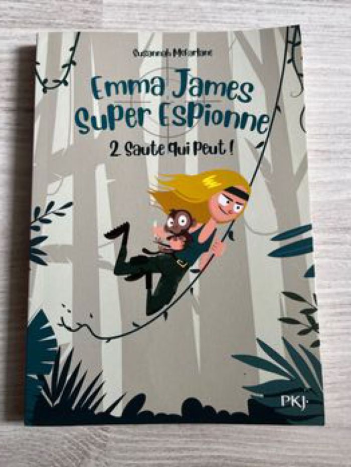 Emma james super espionne 2