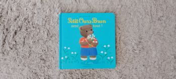 Livre Petit Ours Brun sent tout !
