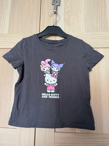 Tee shirt gris Hello kitty and friends Primark t.5-6ans