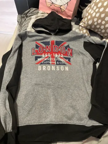 Pull garçon