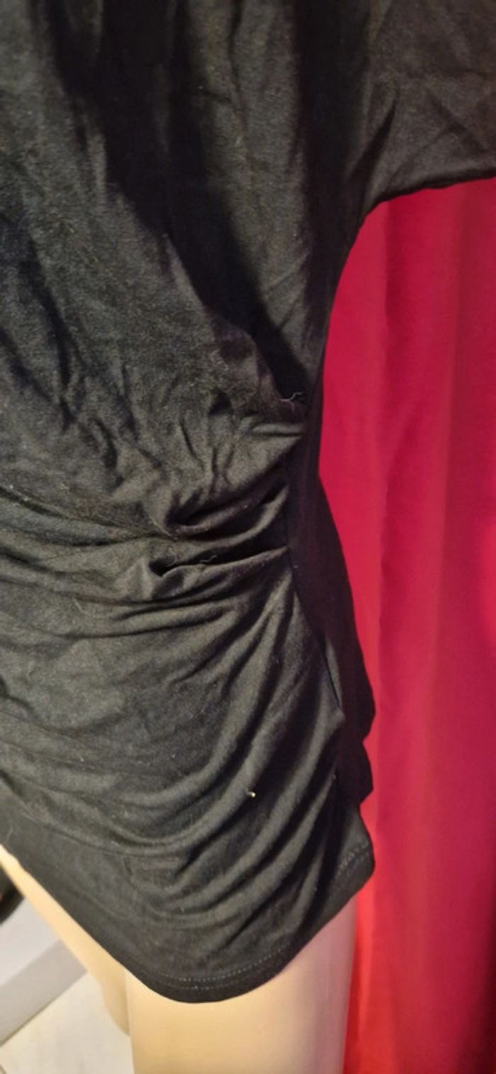 Haut noir  rigolo asymétrique taille XL - photo numéro 4