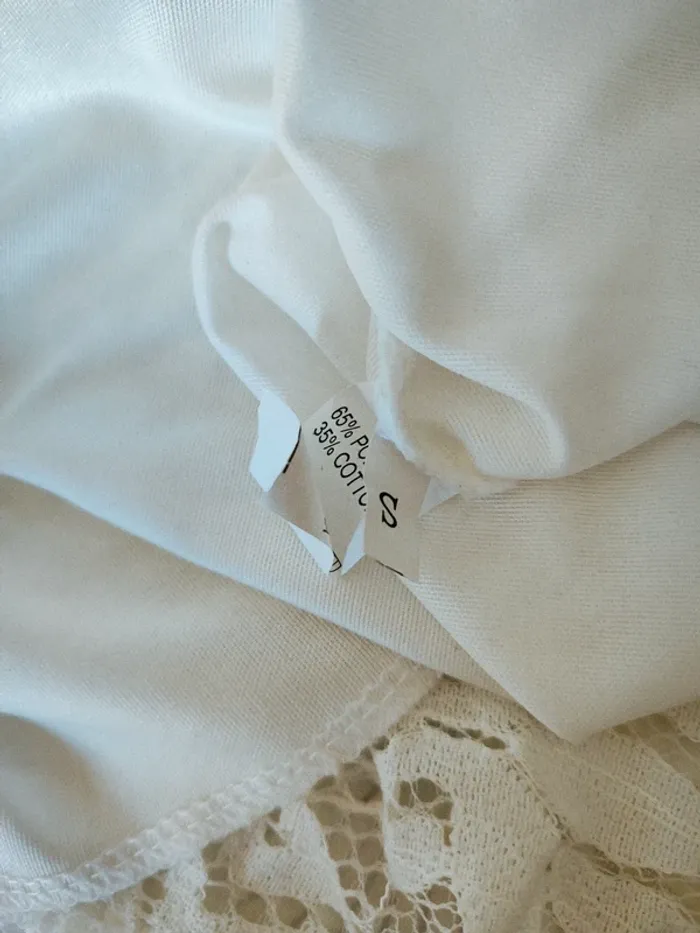 Robe dentelle dos nu - photo numéro 4