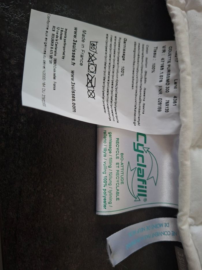 Couette 120 x 73 cm - photo numéro 2