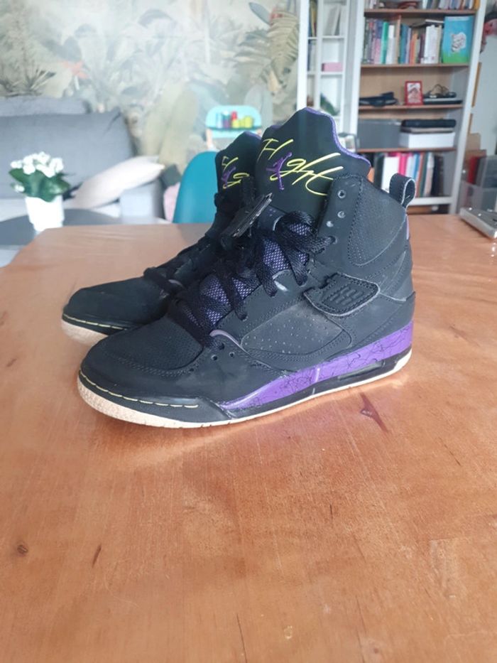 Nike Air Jordan Flight Noir Violet 38