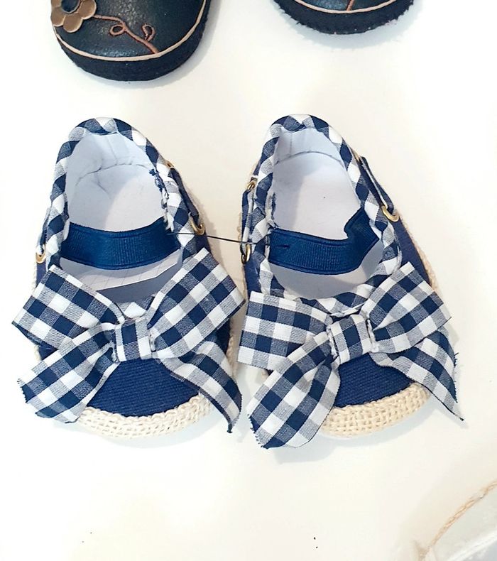 Lot chaussures bebe fille - photo numéro 9