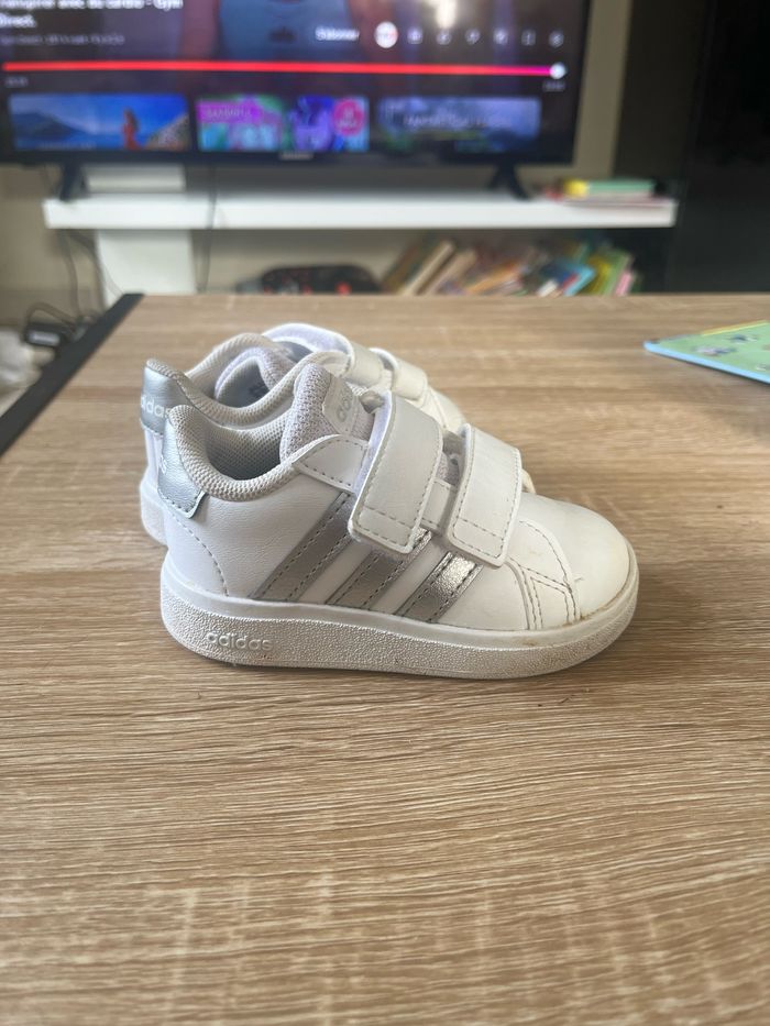 Basket adidas - photo numéro 4