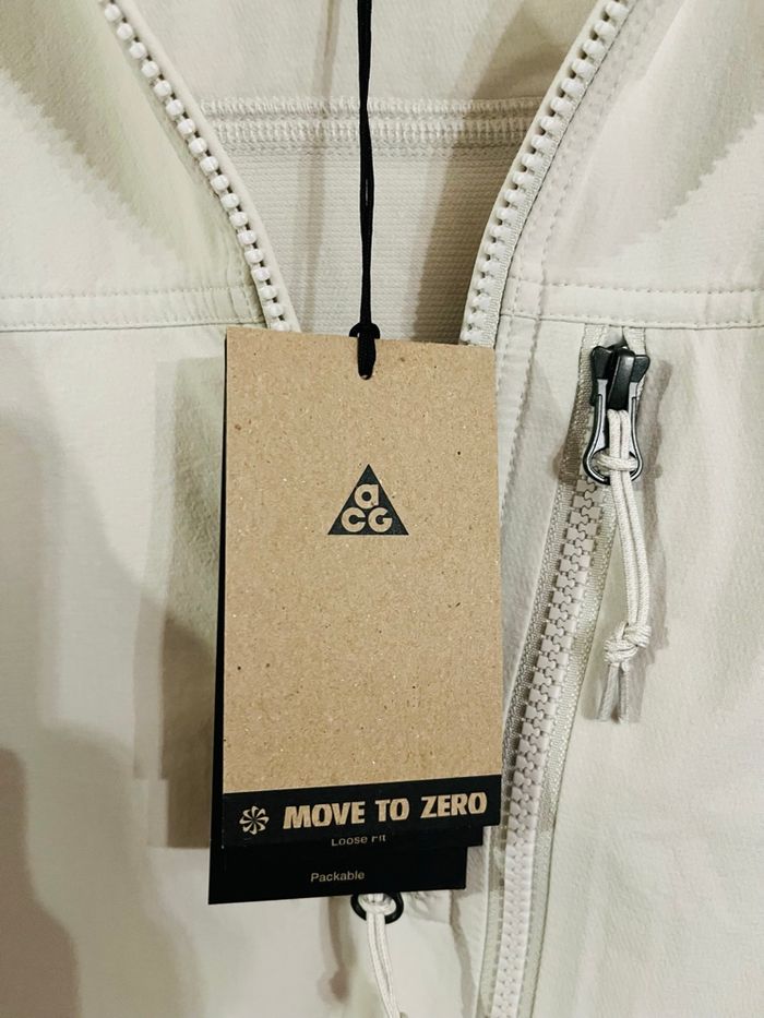 Veste à enfiler / Pull Nike ACG Blanc - Taille XL - Neuf avec étiquette - photo numéro 4