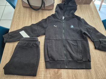 Ensemble survet bmw taille 9.10 ans