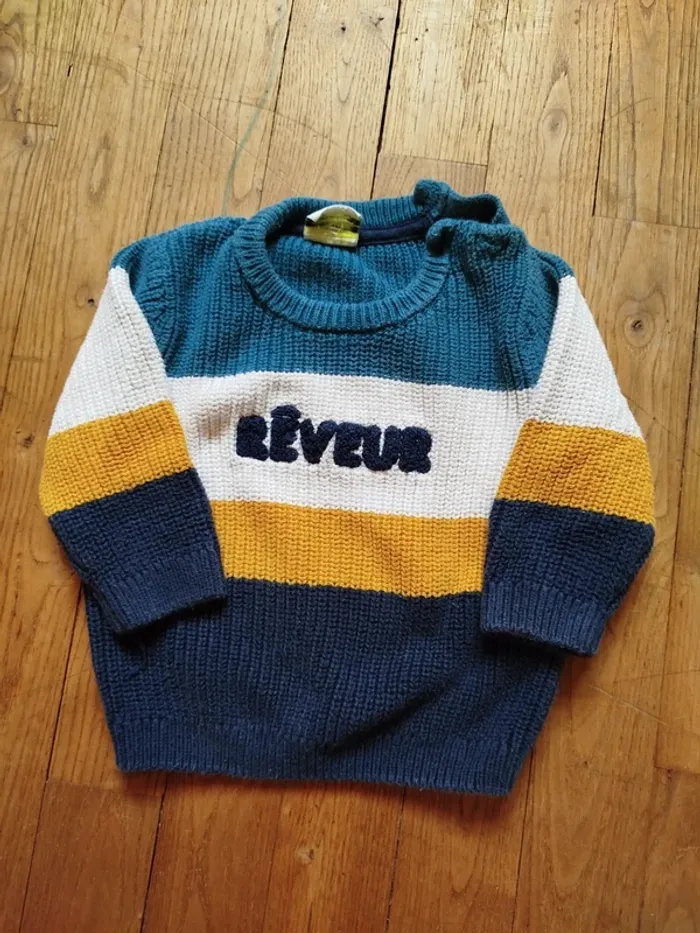 Lot pulls et gilets - photo numéro 2