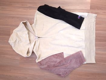 Sweat à capuche Champion velours crème rose noir T S