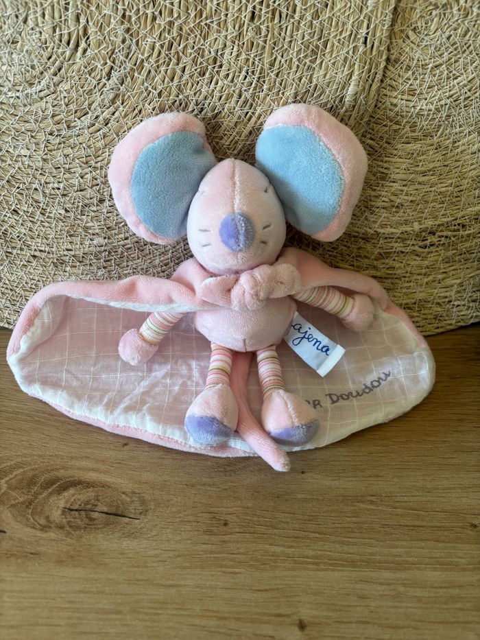 Neuf doudou souris cape rose super doudou ajena