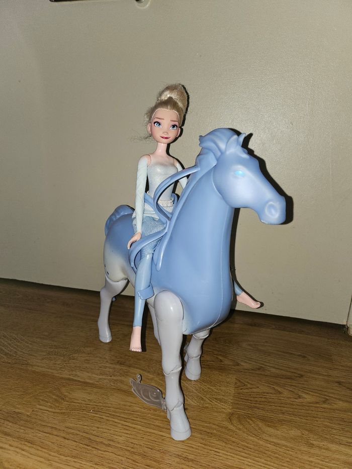 Elsa et son cheval - photo numéro 2