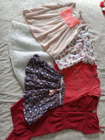 Lot vêtements fille 5-6 ans 