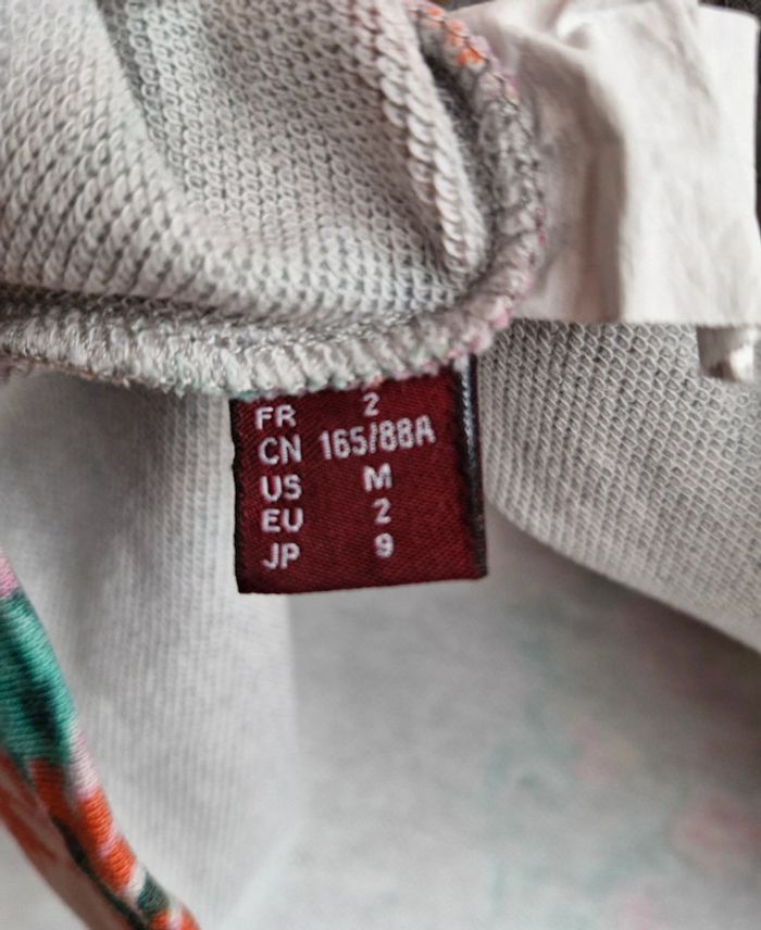 Pull à fleurs Comptoir des cotonniers en très bon état - photo numéro 3