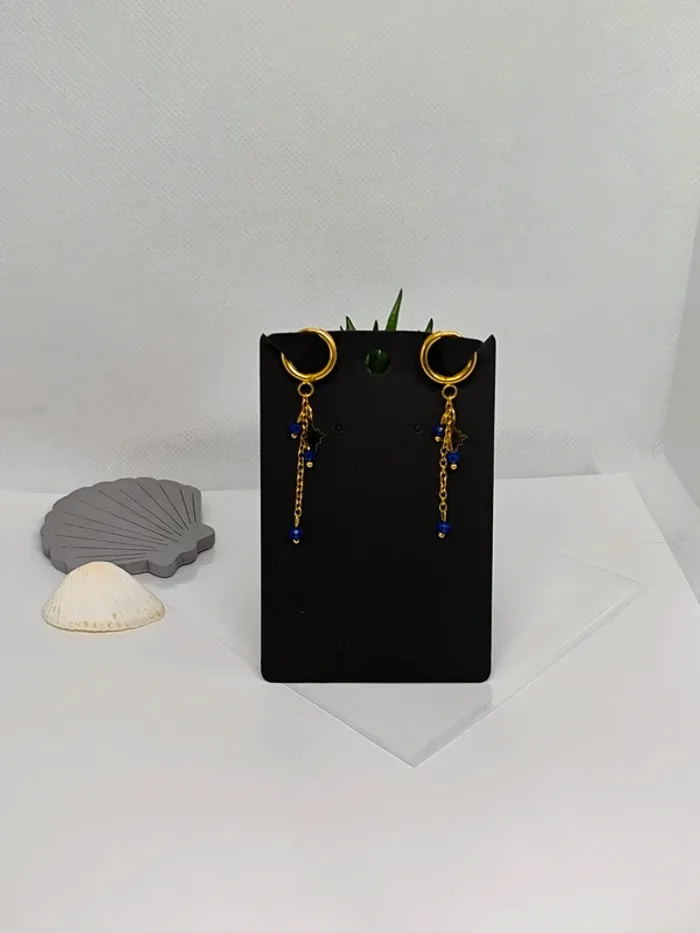 Boucles d'oreilles dorées étoile polaire et perles bleues marines - photo numéro 2