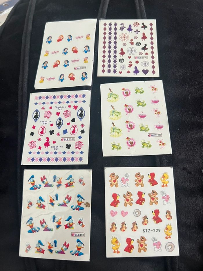 Lot Stickers ongles Disney - photo numéro 2
