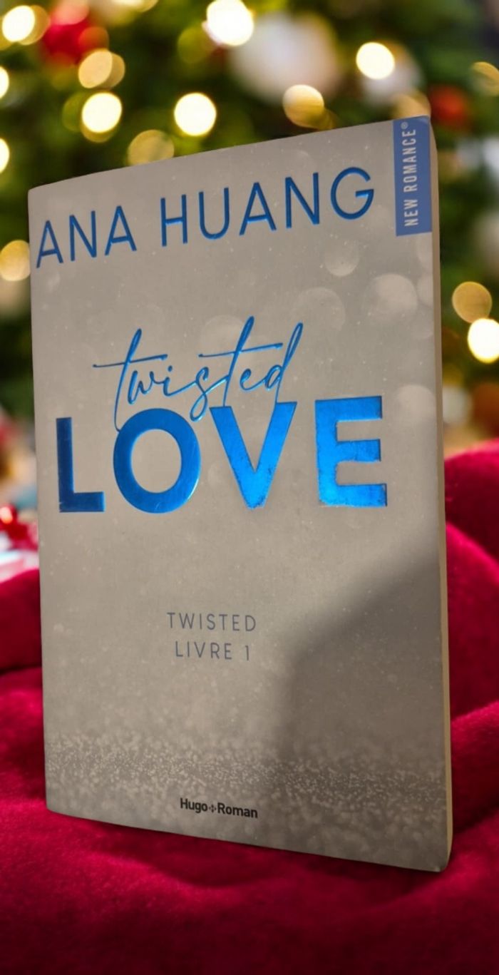Livre twisted love tome 1