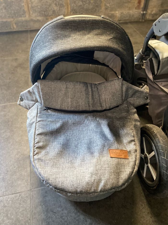 Poussette - photo numéro 4