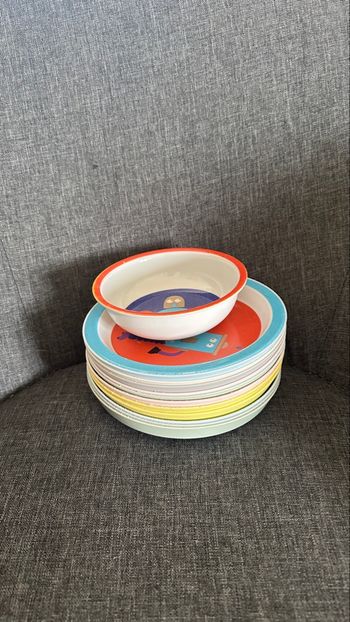 Lot d’assiettes pour enfant colorées – IKEA 