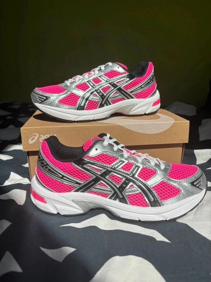 Asics Gel-1130 • Néon Pack Pink • Taille 39 - photo numéro 4