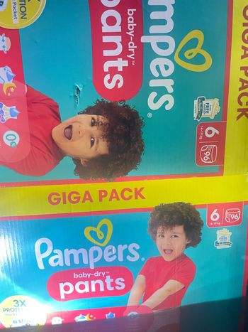 Deux Giga pack de couches culottes taille 6