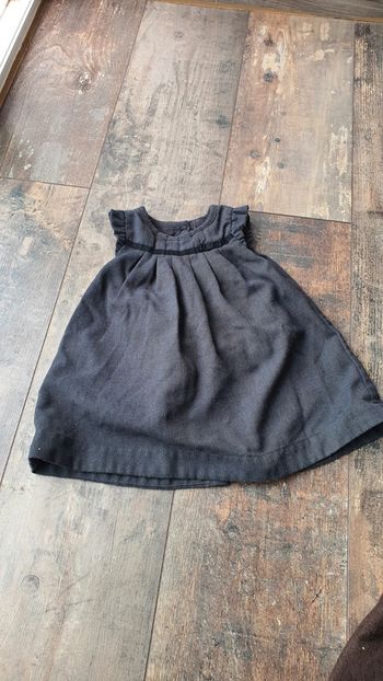 Très belle robe dpam 6 mois 68 cm en très bon état 👌