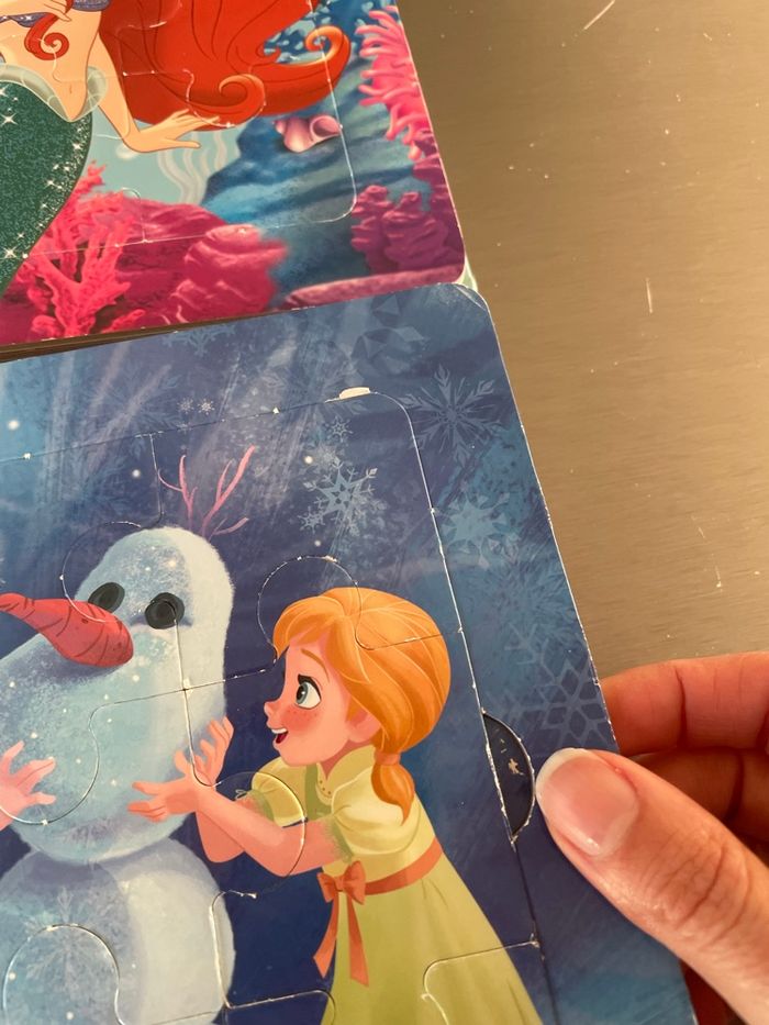 2 livres puzzles la petite sirène et la reine des neiges - photo numéro 7