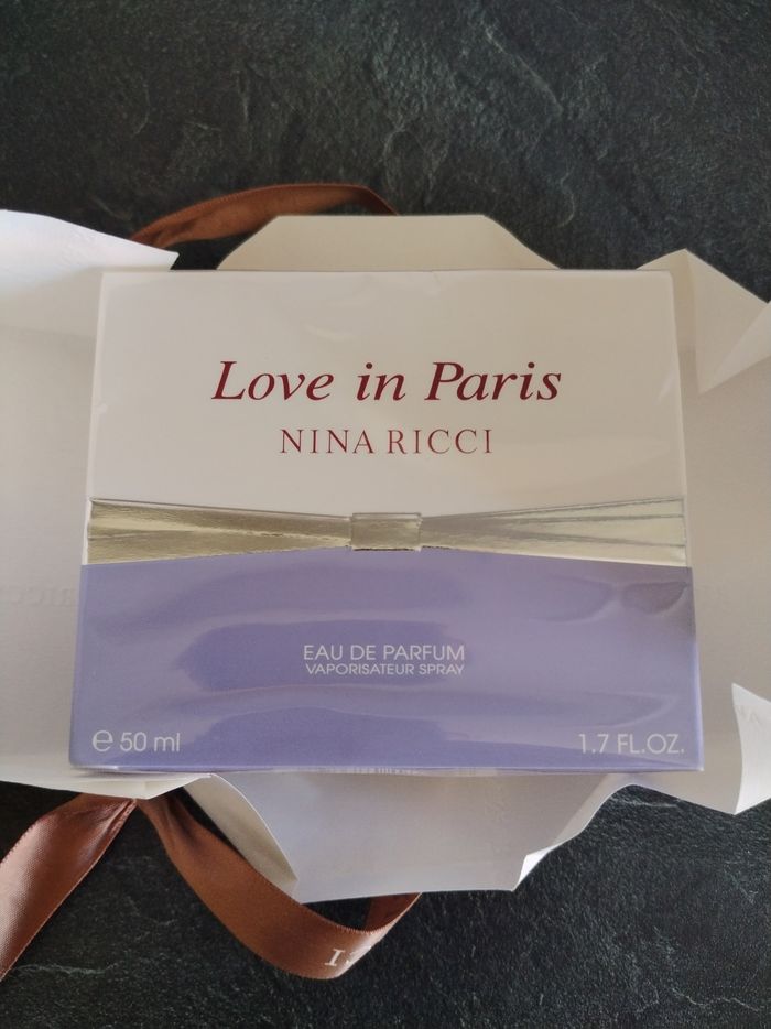 Eau de parfum neuf Love in Paris de Nina Ricci - photo numéro 2